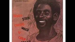 Lee Perry - Throw Some Water In
