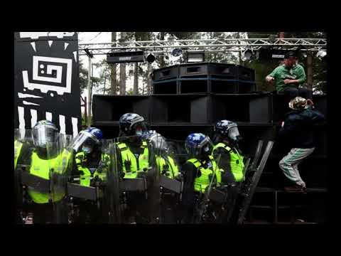 Schizotek - FCK the police