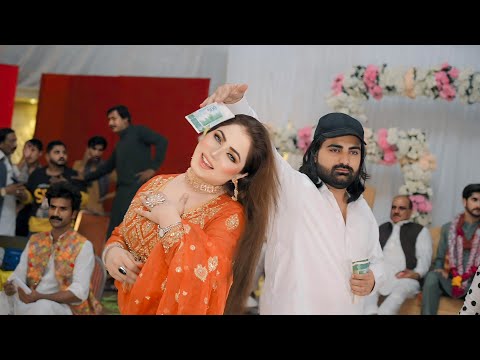 Shaam Hai Dhuaan Dhuaan | Mehak Malik | Bollywood Dance Performance | #mujradance