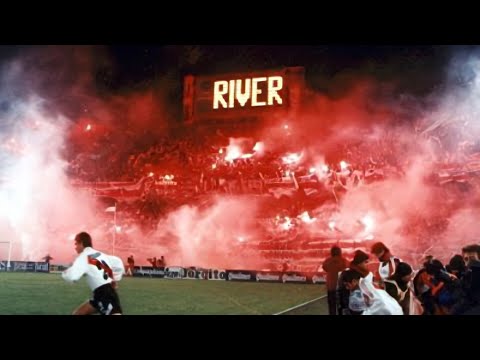 "LOS MEJORES RECIBIMIENTOS DE LA HISTORIA DE RIVER PLATE" Barra: Los Borrachos del Tablón • Club: River Plate • País: Argentina