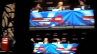 Chicago Comic & Entertainment Expo avec Michael Trevino, Candice Accola et Julie Plec (partie 2)