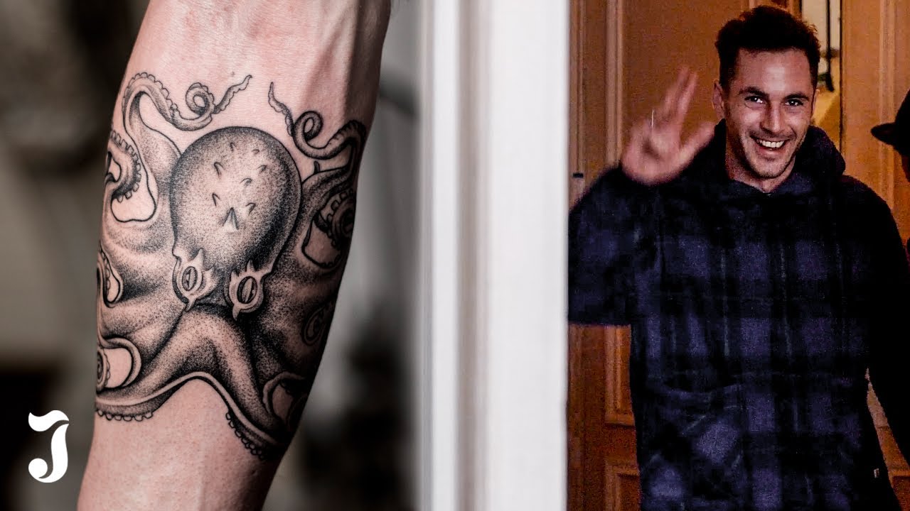 Realistic Octopus Tattoo X Skateboarding X Live Piano