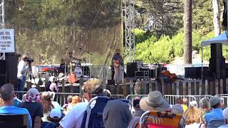 Drew Holcomb and the Neighbors: &quot;Wild World&quot; (10/6/2017)