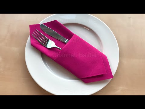 How to fold a Napkin pocket.
