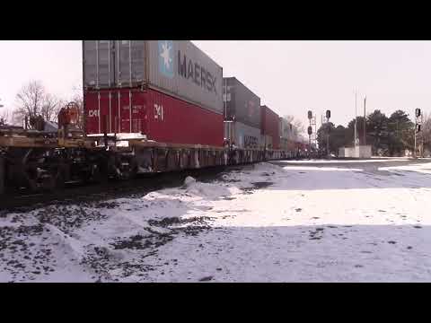 TrainVideo Of A TRIPOD View With A CSX Q150 NB/EB/NB Train In The Fostoria Ohio USA Area By Gabriel