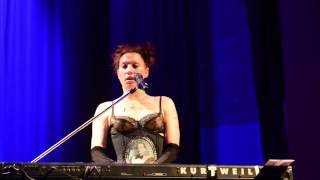 The Bed Song - Amanda Palmer Live at the Astor Theatre Perth