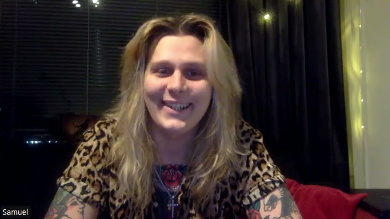 Velveteen Queen interview for The Metal Gods Meltdown by Seb Di Gatto..IT RAWKS!