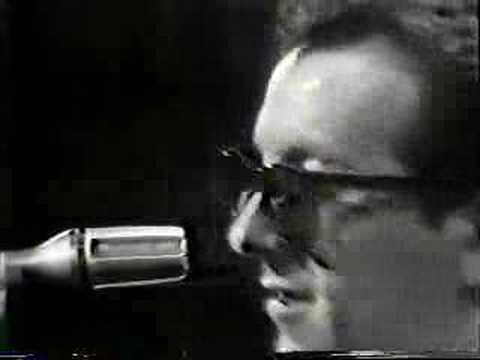 Elvis Costello - Watch Your Step - 1981
