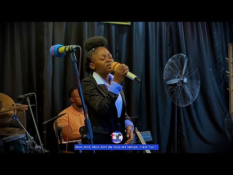 Chant : Sœur Ruth Beya interprète la Chanson ''Tu es tout pour Moi'' de Frère Seth Mulumba