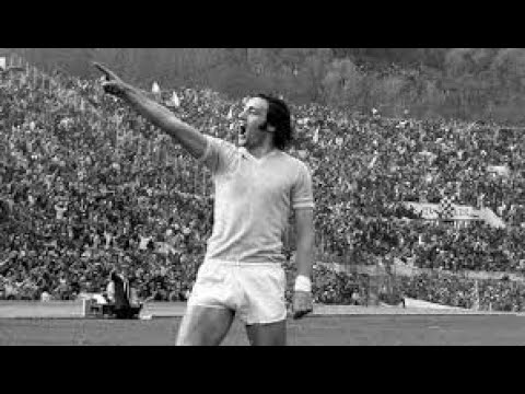 Il capocannoniere della stagione 1973-1974: Giorgio Chinaglia