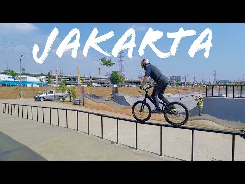 Vlog 68 - Riding Indonesia with Drop And Roll