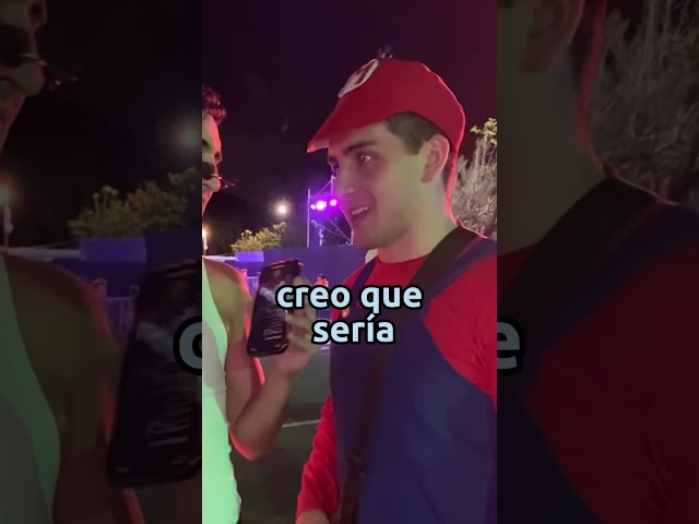 Vídeo relacionado con Aomig Disfraz Bros, 4pcs Set de Accesorios Adulto Classic con Guantes, Bigote y Gorra, Cosplay Disfraz Halloween Carnaval Navidad de Hombre, Mujer, Rojo