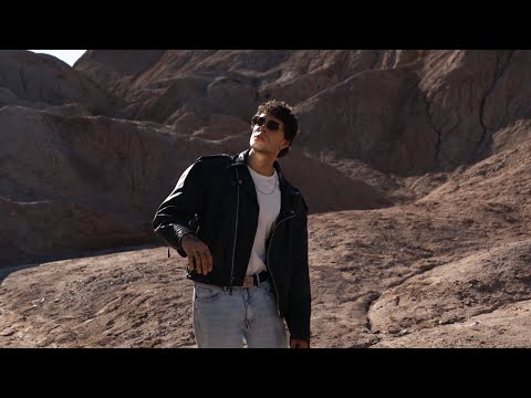 02. CONFUNDIDO ft. Nelick