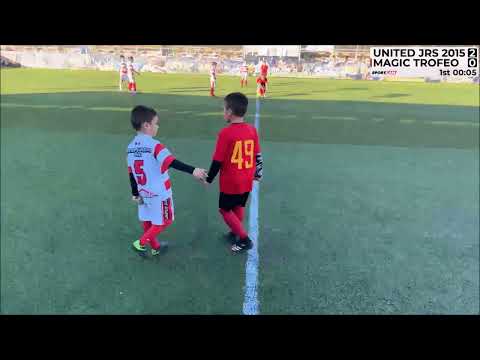 Rezumat, United Juniors Iași (alb) - Magic Trofeo 5-1 (3-0), Campionat AJF Iași U9-2015, Etapa 15.