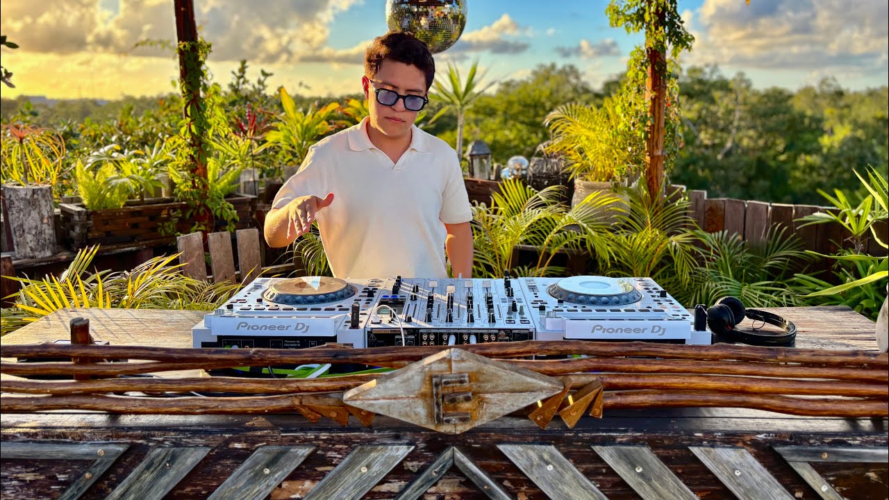 MOORE | Afro House Sunset Mix 2026 | By @EPHIMERATulum