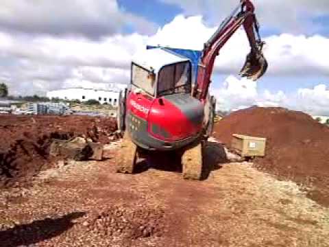 El ekipo de ELITE Asi se baja una makina