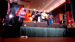 Hom Bru - Da Merrie Boys Of Greenland - Shetland Folk Festival 2012