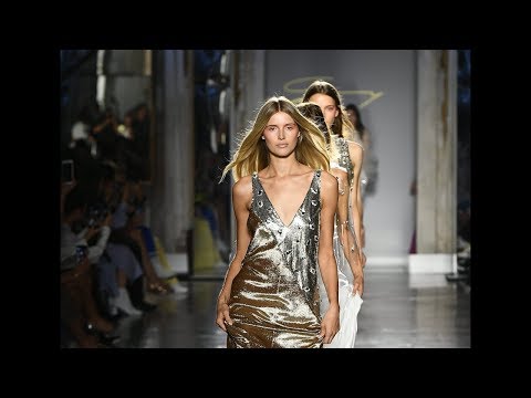 GENNY | Spring/Summer 2019 Fashion Show