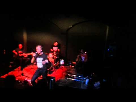 Każdy mężczyzna ma sobie coś z geja