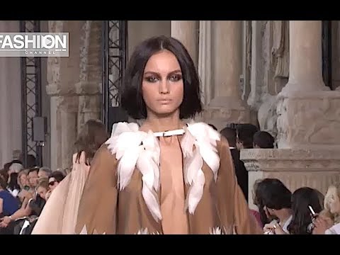 STÉPHANE ROLLAND Fall 2012 2013 Paris Haute Couture - Fashion Channel
