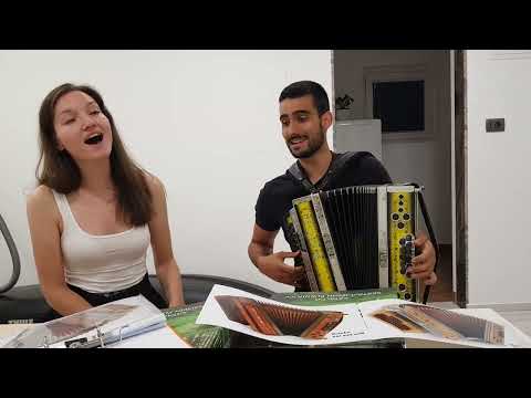 Gal & Tanita na obisku😃 Harmonike Kink B Es As.   Franc Mihelič Ostal je le spomin