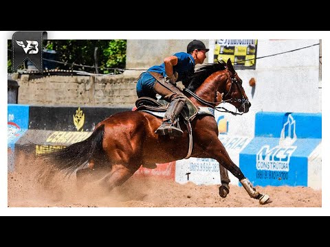 Medley Vaquejada - Thiago Freitas (Clipe Vaquejada) Te Vivo / Eu Sem Você / Inglaterra