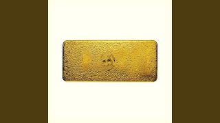 Eye on the Gold Chain