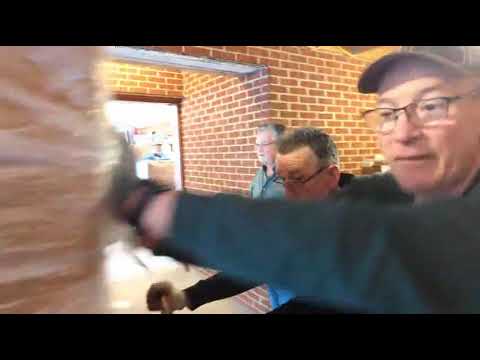 Loading Ecuador container