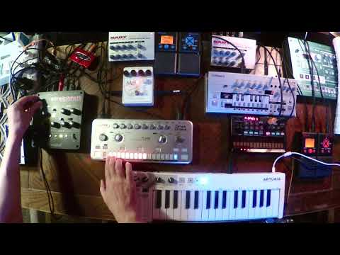 TB-03 TT-606 Streichfett FM - Live Techno Funk Jam - 2018-06-22