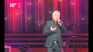 Žiga u Lisinskom - Klinčec stoji pod oblokom