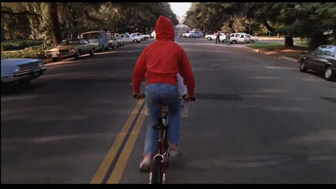Trailer oficial de E.T. - O Extraterrestre