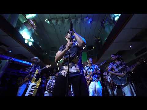 Joel Insuperable - María (Guayando, Guayando) en El Barco Infinity