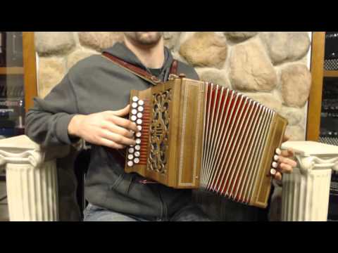 2094 - Walnut Weltmeister 512 A D MMM 21 8 $995