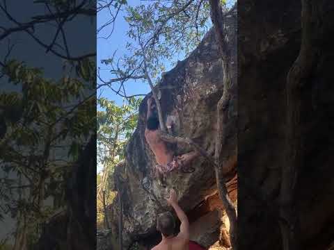 Cumulus Nimbus, V5. Cocalzinho de Goiás
