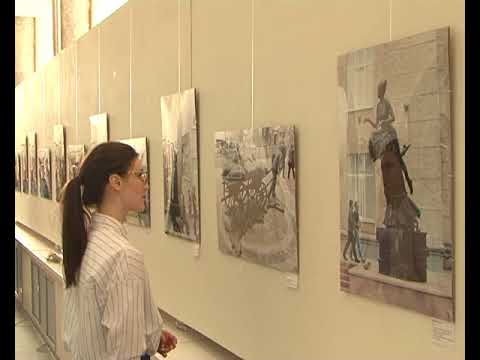 В Курске открылась выставка работ династии Киреевы