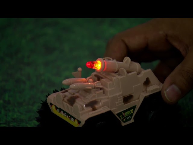 لعبة الدبابة العسكرية الصغيرة المتدحجرة