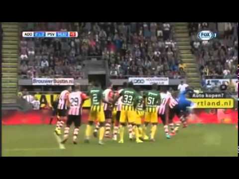 Martin Hansen, ADO Den Haag's goalkeeper, scored this 94th minute equaliser against PSV