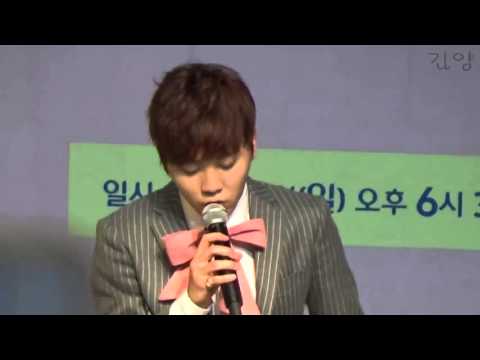 151004 Seventeen Fansign - Boo Seungkwan Singing Cut @ Lotte World Mall