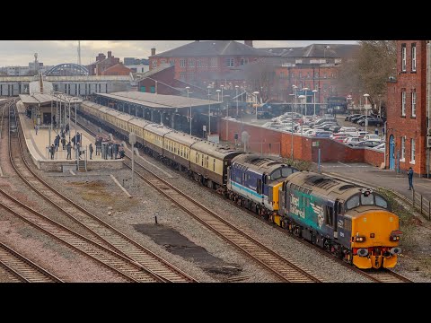 37218 & 37425 Thrash 'The Pennine Wayfarer’ Around Derbyshire (12/03/22)