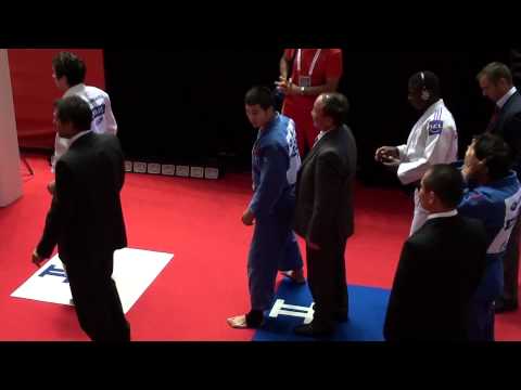 Tsagaanbaatar Hureliin barildaand garch bgaa ni