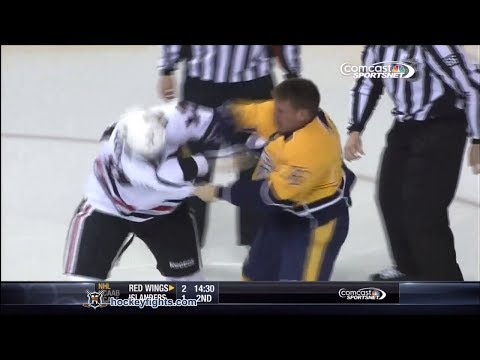 Sheldon Brookbank vs Rich Clune Nov 16, 2013