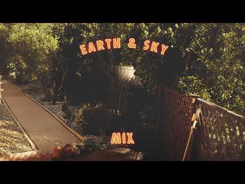 Totally Enormous Extinct Dinosaurs - Earth & Sky Mix