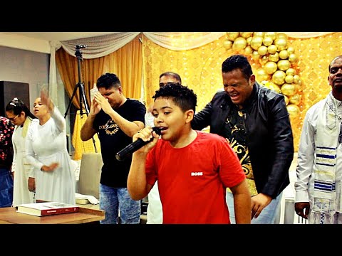 Miguel Farias - CORINHO DE FOGO PENTECOSTAL