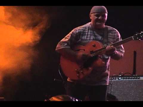 Vital Information 02 Come On In (Frank Gambale, Steve Smith,Coster, Browne) 9-3-2005 Korea