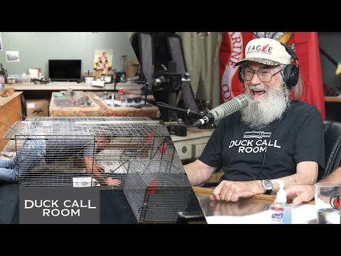 Uncle Si's New Panther-Catching Device | Duck Call Room #56