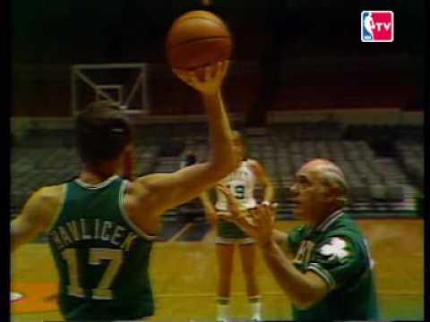 Red on Roundball: Fast Breaks