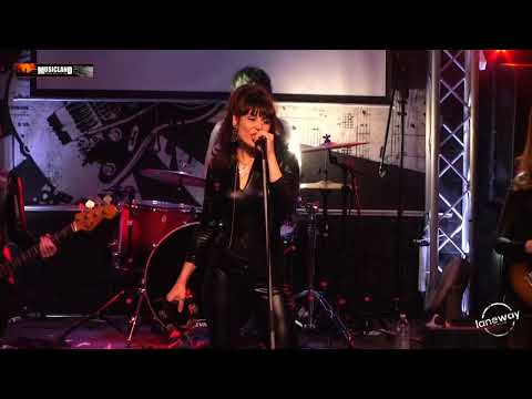DollSquad - Rock n Roll Boy (live at Musicland)