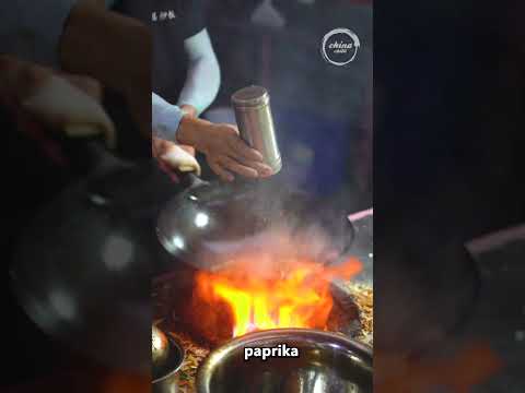 Chinese Street Food -Quick Egg Fried Rice with Surprising Wok Skills