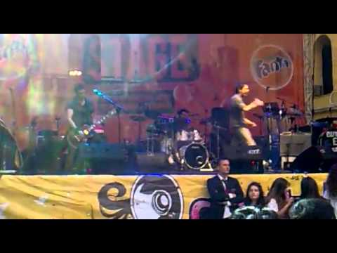 Murat Özel - Breathe Into Me (RED)