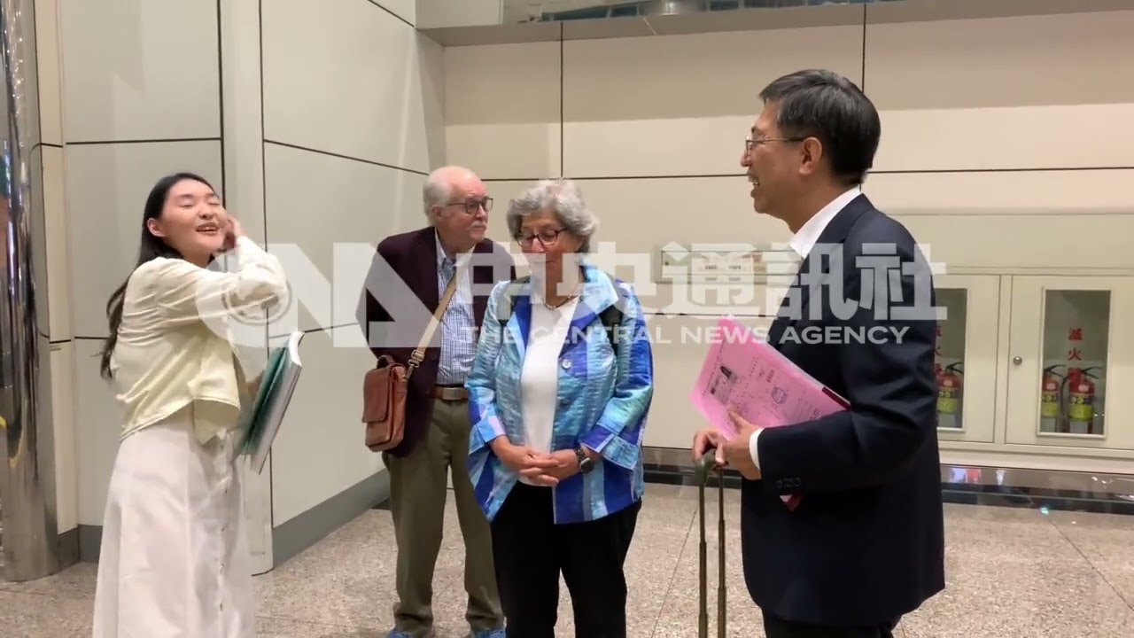 唐獎得主蘇珊．索羅門搭機抵台